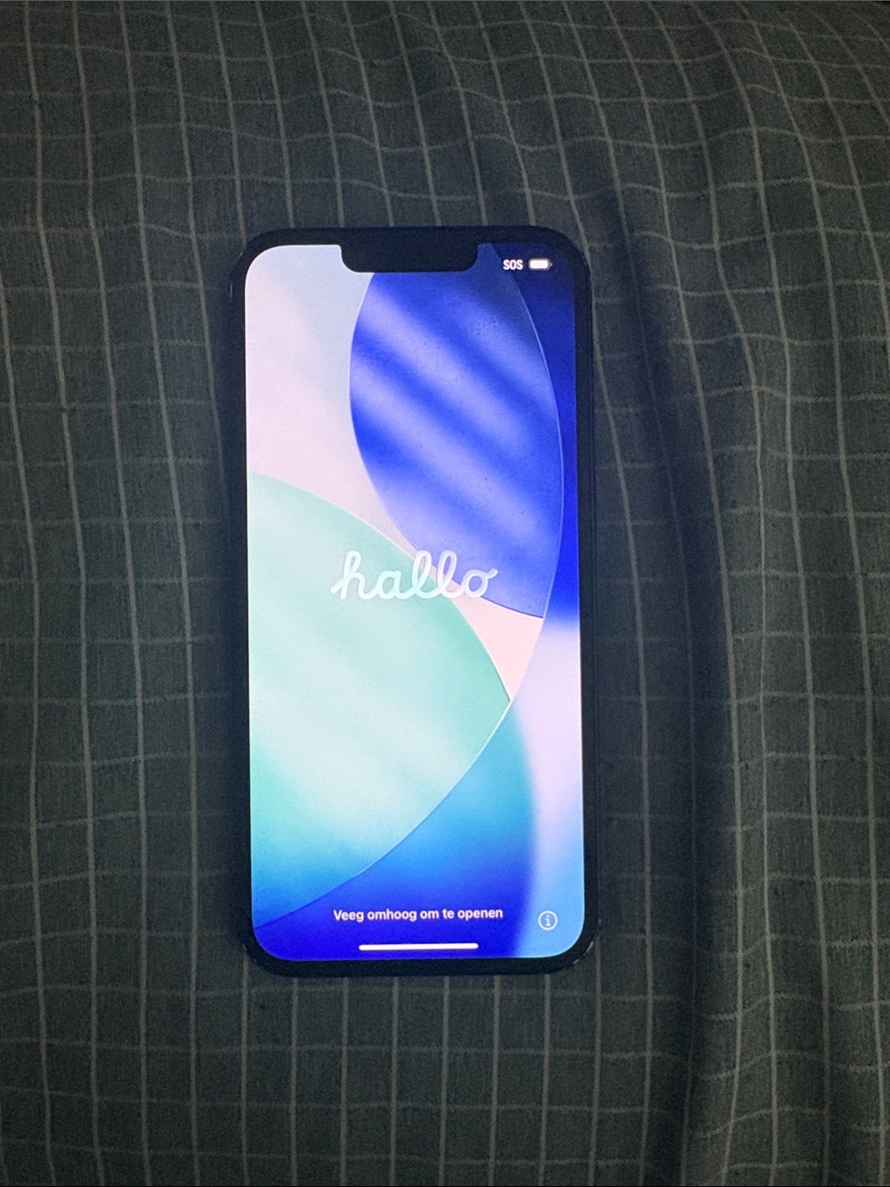 Apple iPhone 14
